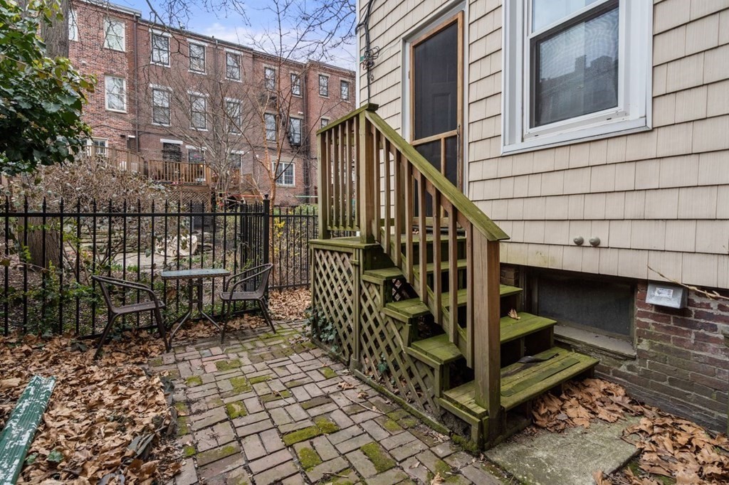 31 Pleasant Street Boston, MA 02129 - Photo 12 of 31