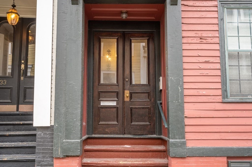31 Pleasant Street Boston, MA 02129 - Photo 2 of 31