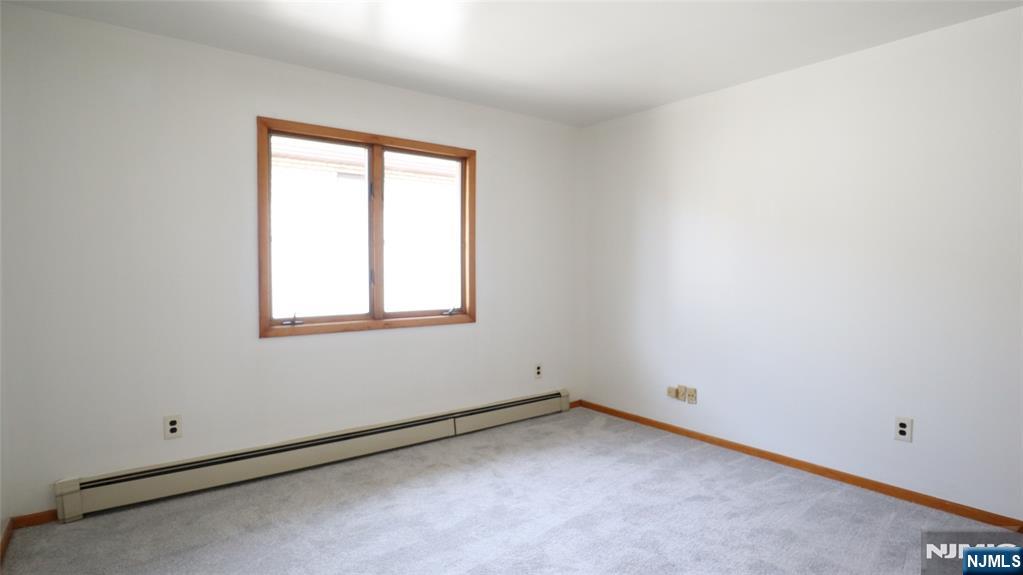 538 Hillside Street, Unit 2 Ridgefield, NJ 07657 - Photo 21 of 35