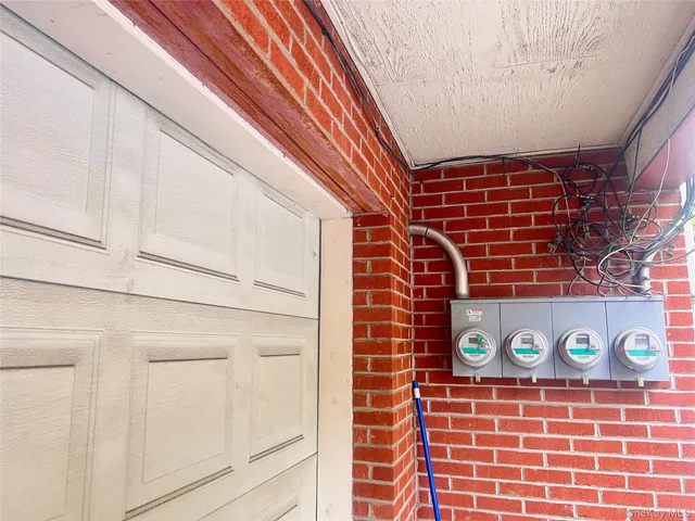 $1,880,000 | 40-70 Case Street | Elmhurst