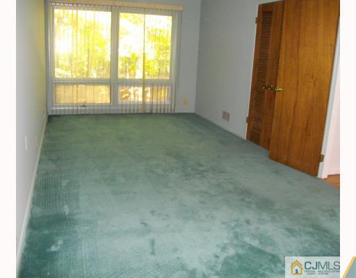 257 Gordon Road Old Bridge, NJ 07747 - Photo 7 of 9 Gallery Image 7