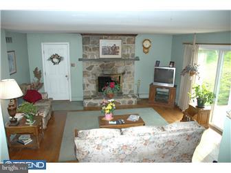 611 Webb Road Chadds Ford, PA 19317 - Photo 4 of 12 Gallery Image 4