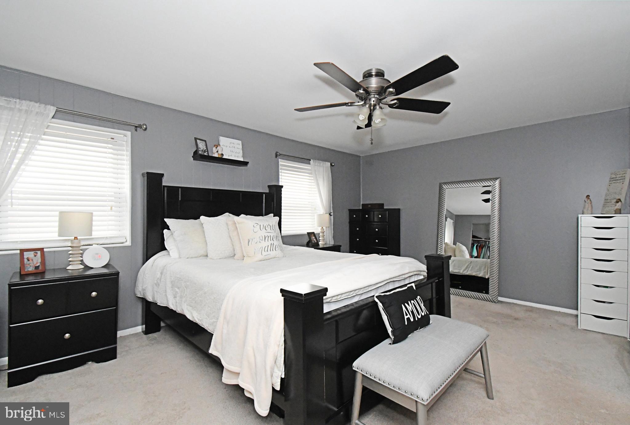 12457 Sweet Briar Road Philadelphia, PA 19154 - Photo 26 of 42 Gallery Image 26