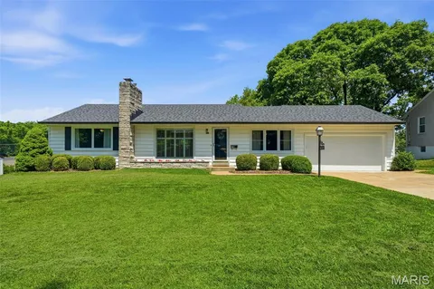 $498,000 | 451 Linum Lane, Webster Groves, MO 63119