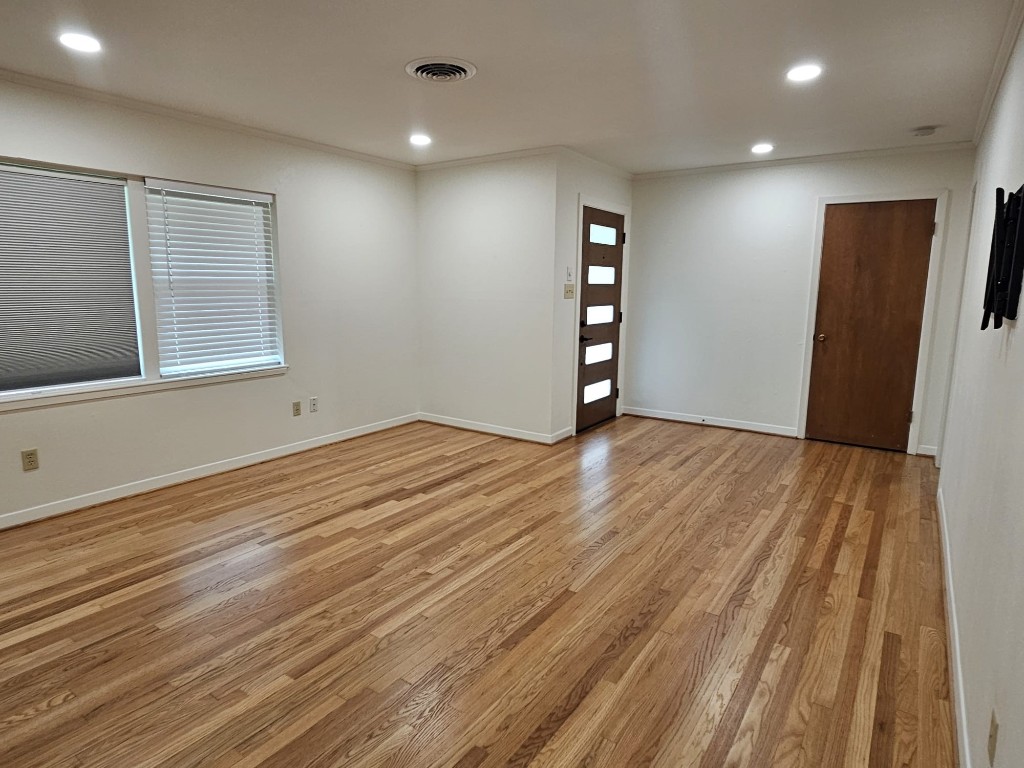 1518 Lawrence Street Rosenberg, TX 77471 - Photo 4 of 17 Living