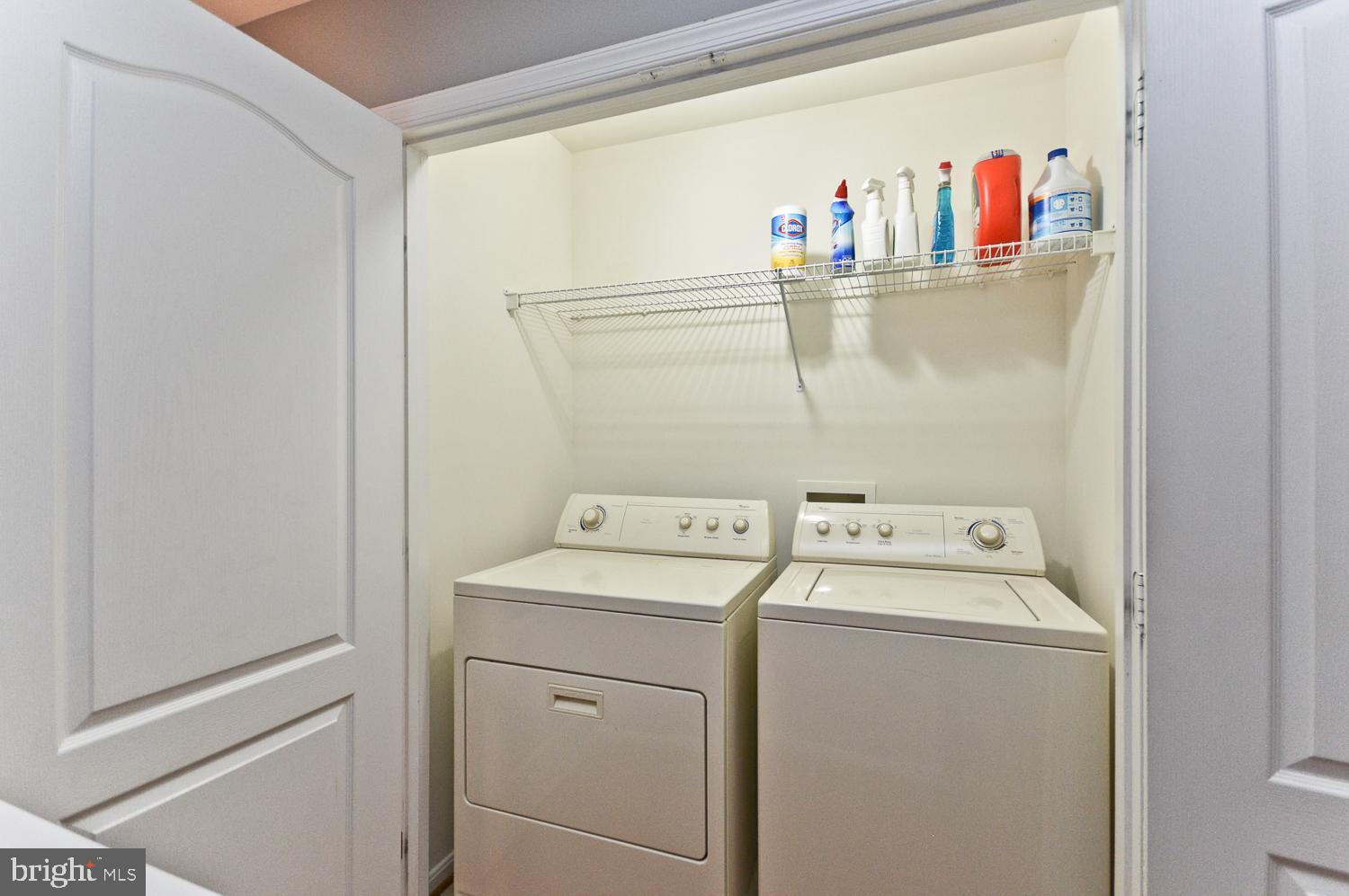 1113 Ring Bill Loop Upper Marlboro, MD 20774 - Photo 30 of 39 a utility room with dryer and washer