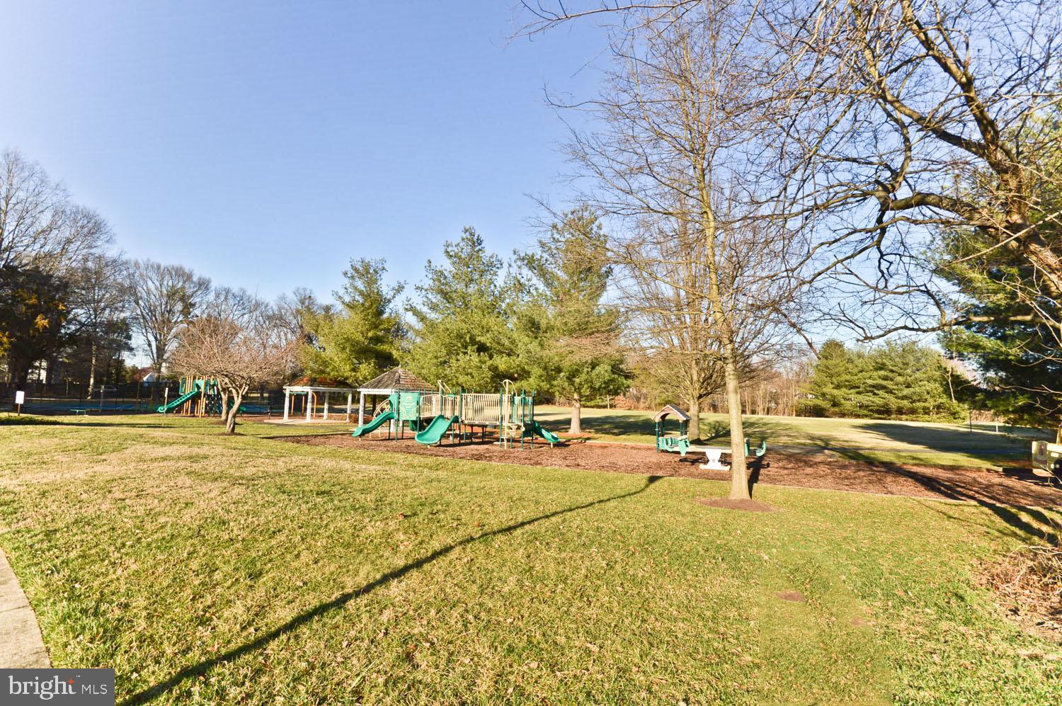 1113 Ring Bill Loop Upper Marlboro, MD 20774 - Photo 37 of 39 a view of a yard with basketball court