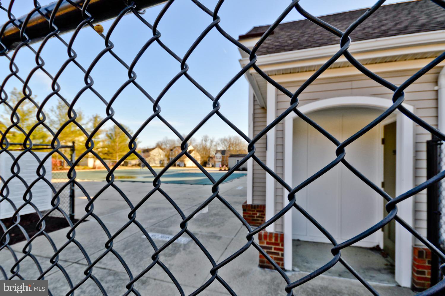 1113 Ring Bill Loop Upper Marlboro, MD 20774 - Photo 39 of 39 a view of a backyard room and window