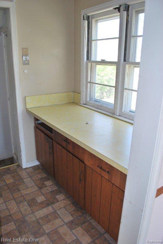 10519 Balfour Road Detroit, MI 48224 - Photo 11 of 25 Kitchen