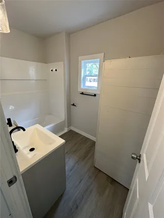 $1,150 | 622 Scarbrough Street, Rockdale, TX 76567
