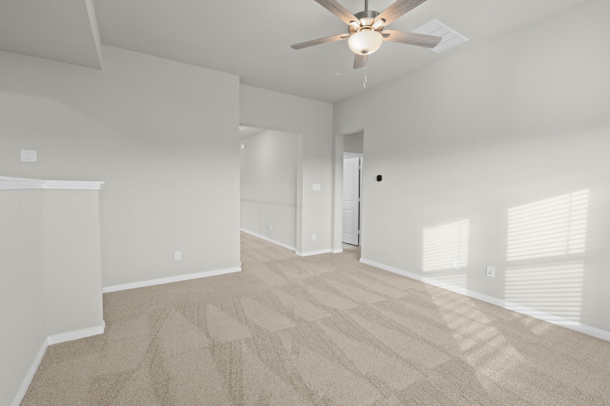 6402 Citron Elm Road Manvel, TX 77578 - Photo 24 of 37 a view of an empty room with a window
