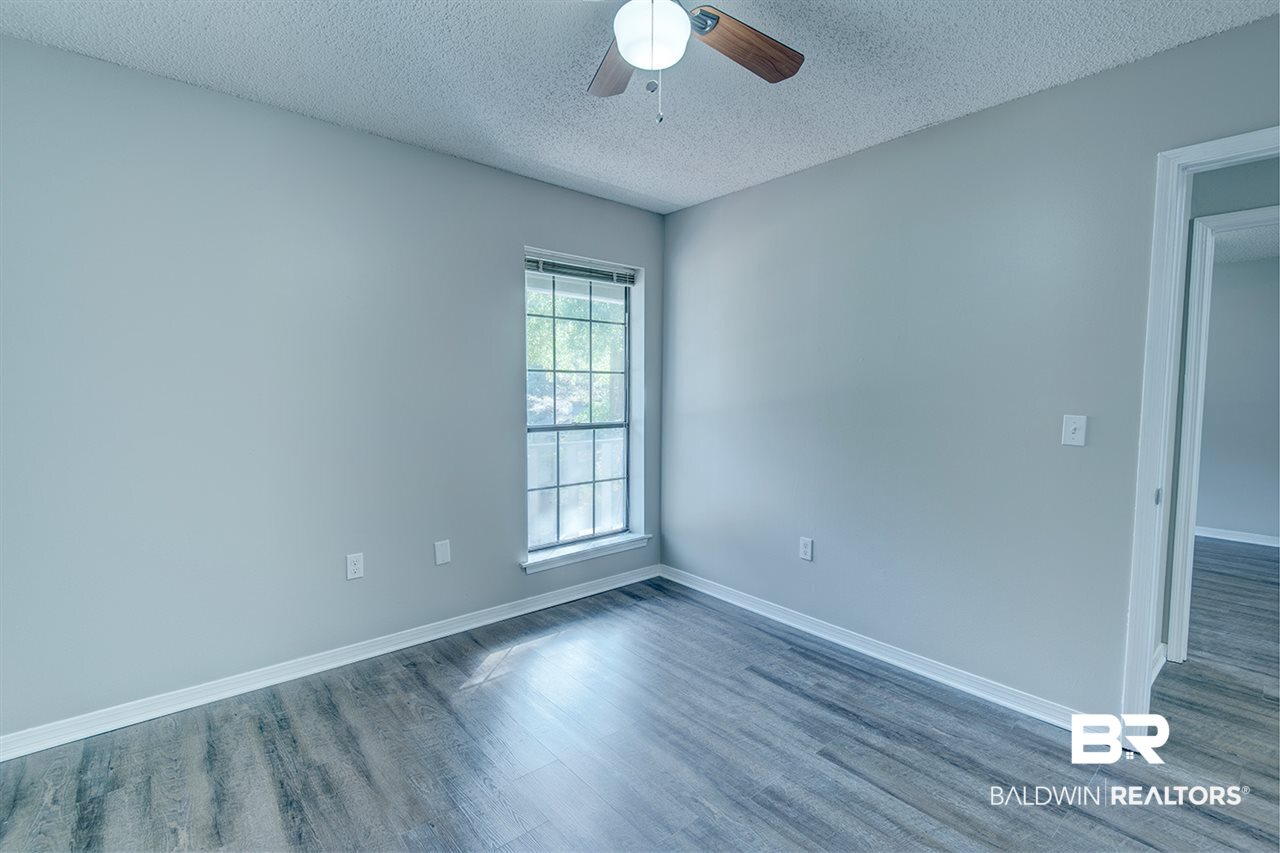 109 Montclair Loop Daphne, AL 36526 - Photo 16 of 32 Bedroom 2