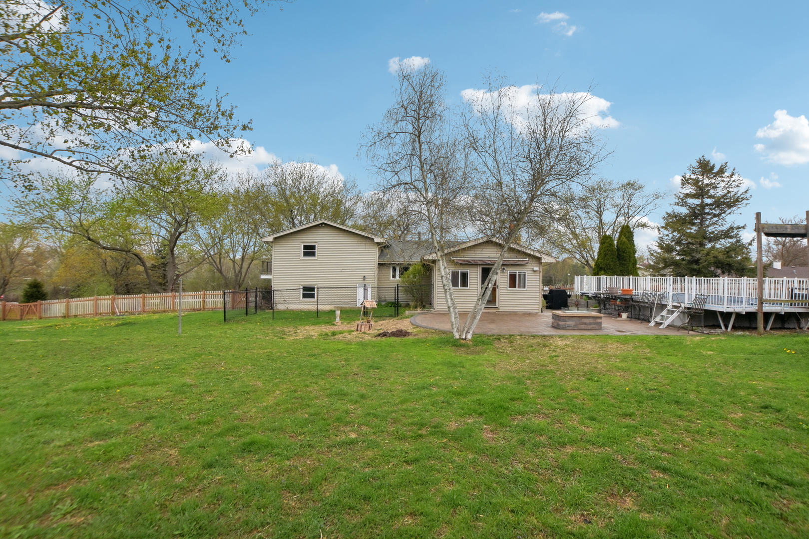 7N401 Stevens Road St. Charles, IL 60175 - Photo 29 of 33 a house view with a garden space