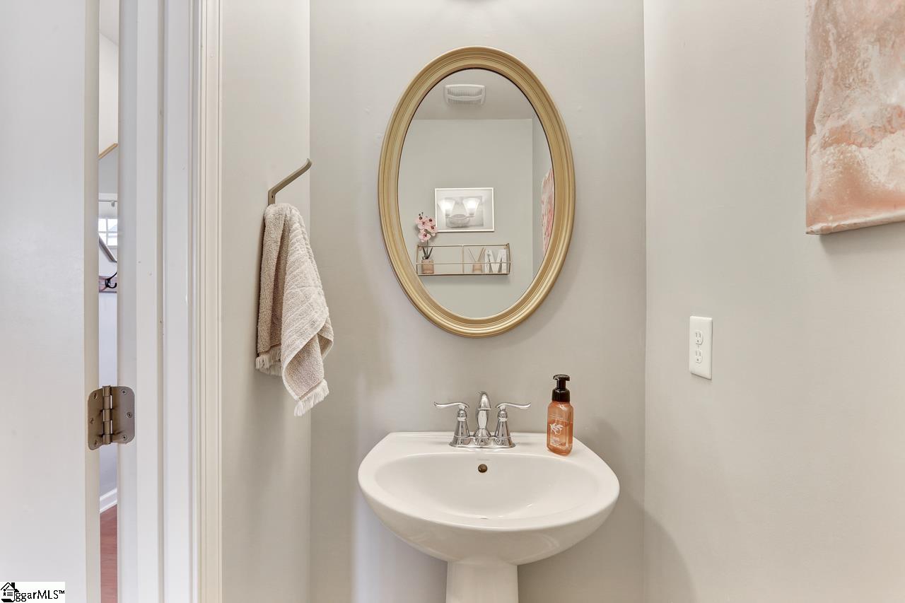 449 Christiane Way Greenville, SC 29607 - Photo 11 of 25 Gallery Image 11