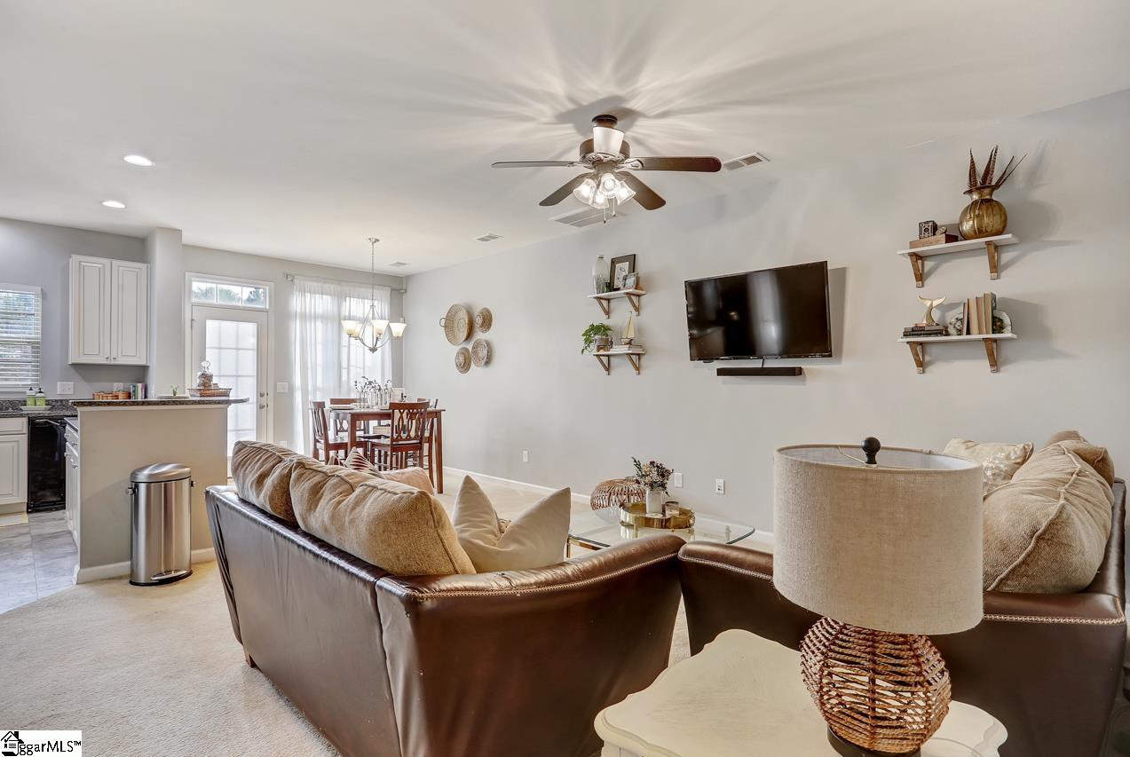 449 Christiane Way Greenville, SC 29607 - Photo 5 of 25 Gallery Image 5