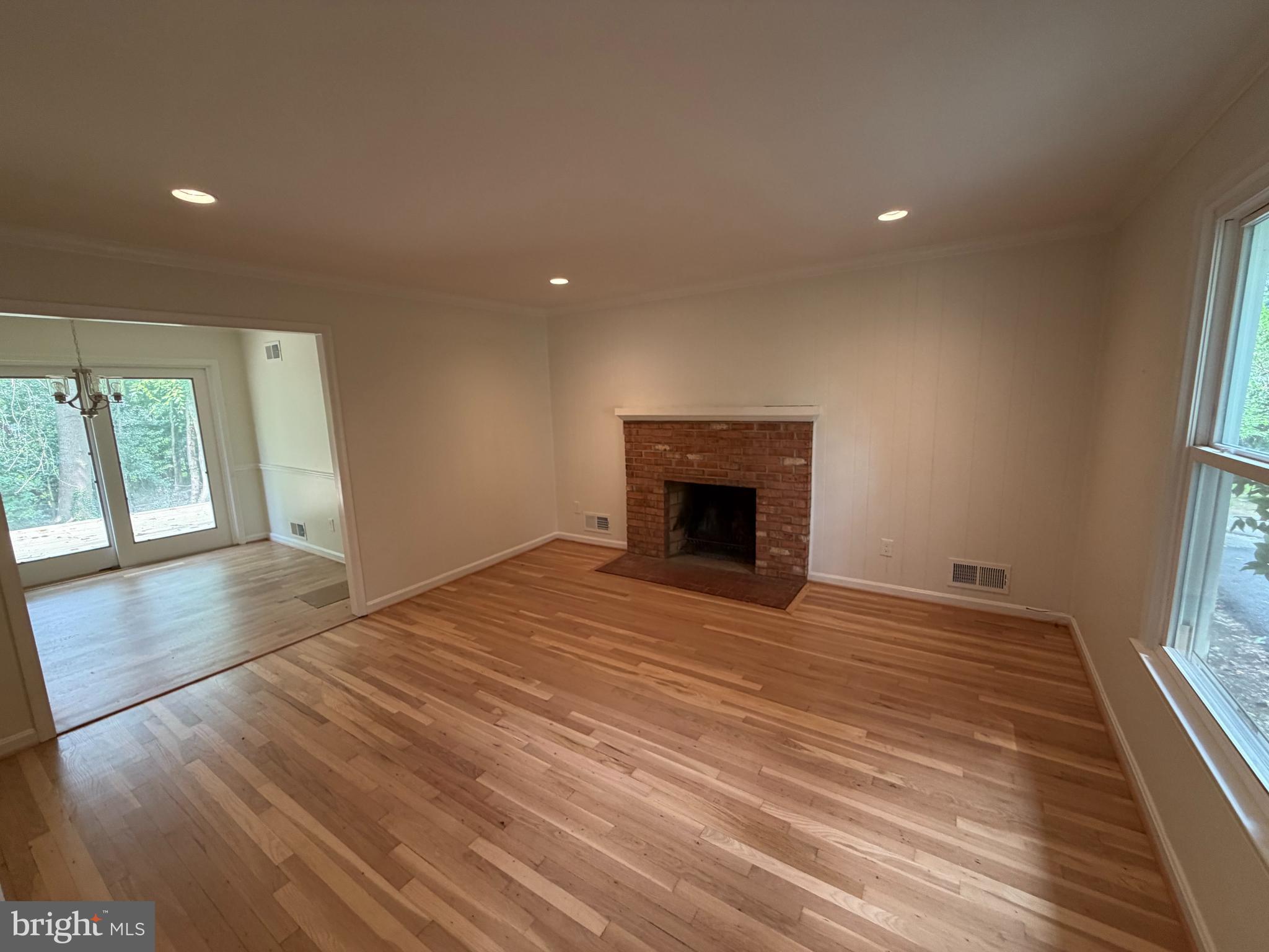 2429 Parallel Lane Silver Spring, MD 20904 - Photo 6 of 22 Family Room