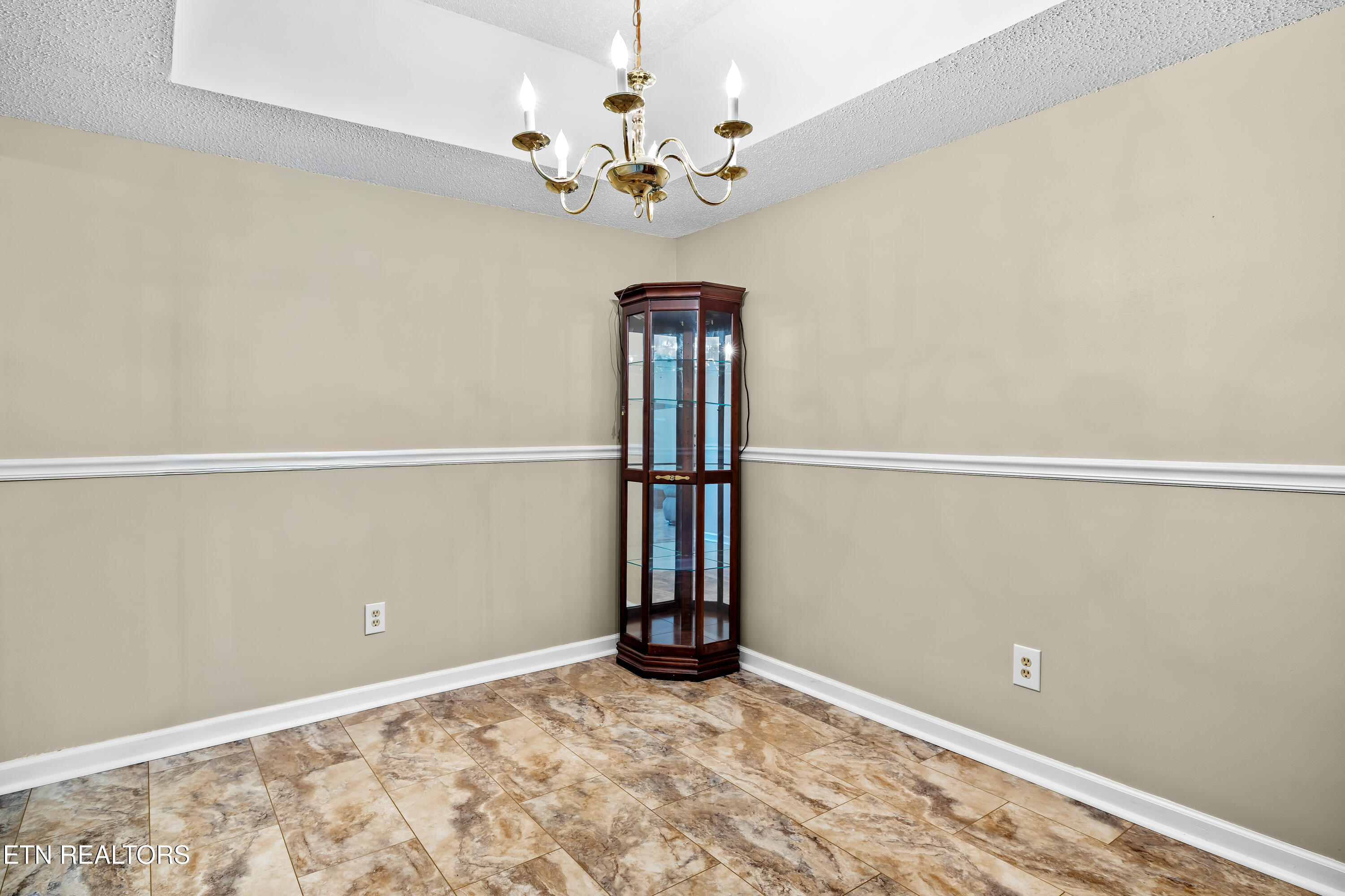 8015 Fenton Way Powell, TN 37849 - Photo 22 of 34 8015FentonWay-22