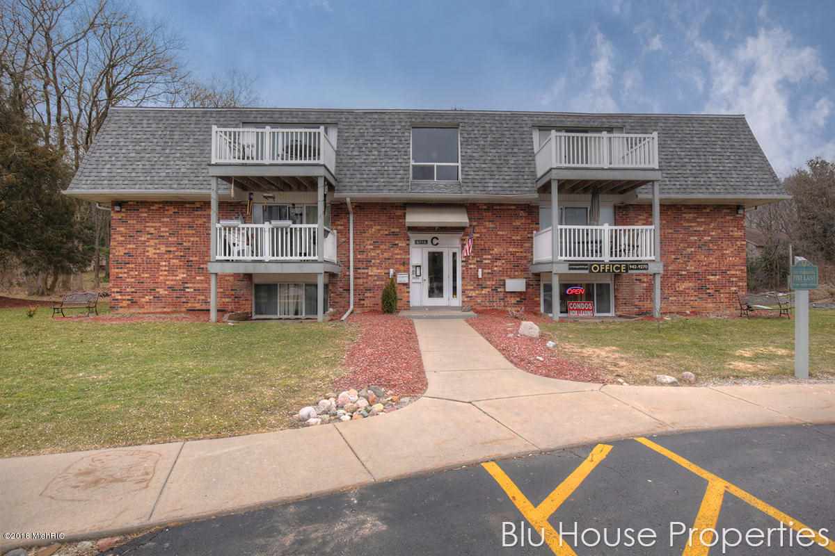 6714 Cascade Road Southeast, Unit C12 Grand Rapids, MI 49546 - Photo 1 of 24