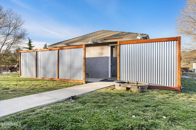 $575,000 | 20102 Pine Ridge Drive, Tehachapi, CA 93561