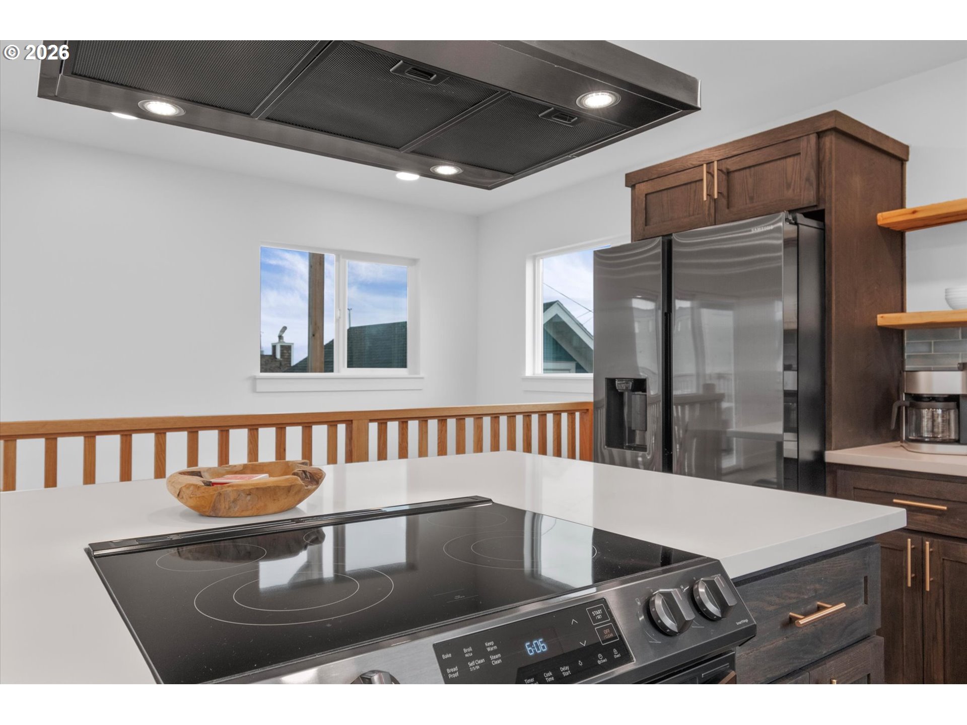 135 6th Avenue Seaside, OR 97138 - Photo 11 of 42