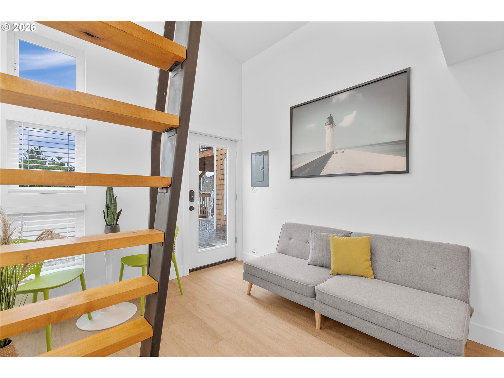 135 6th Avenue Seaside, OR 97138 - Photo 20 of 42