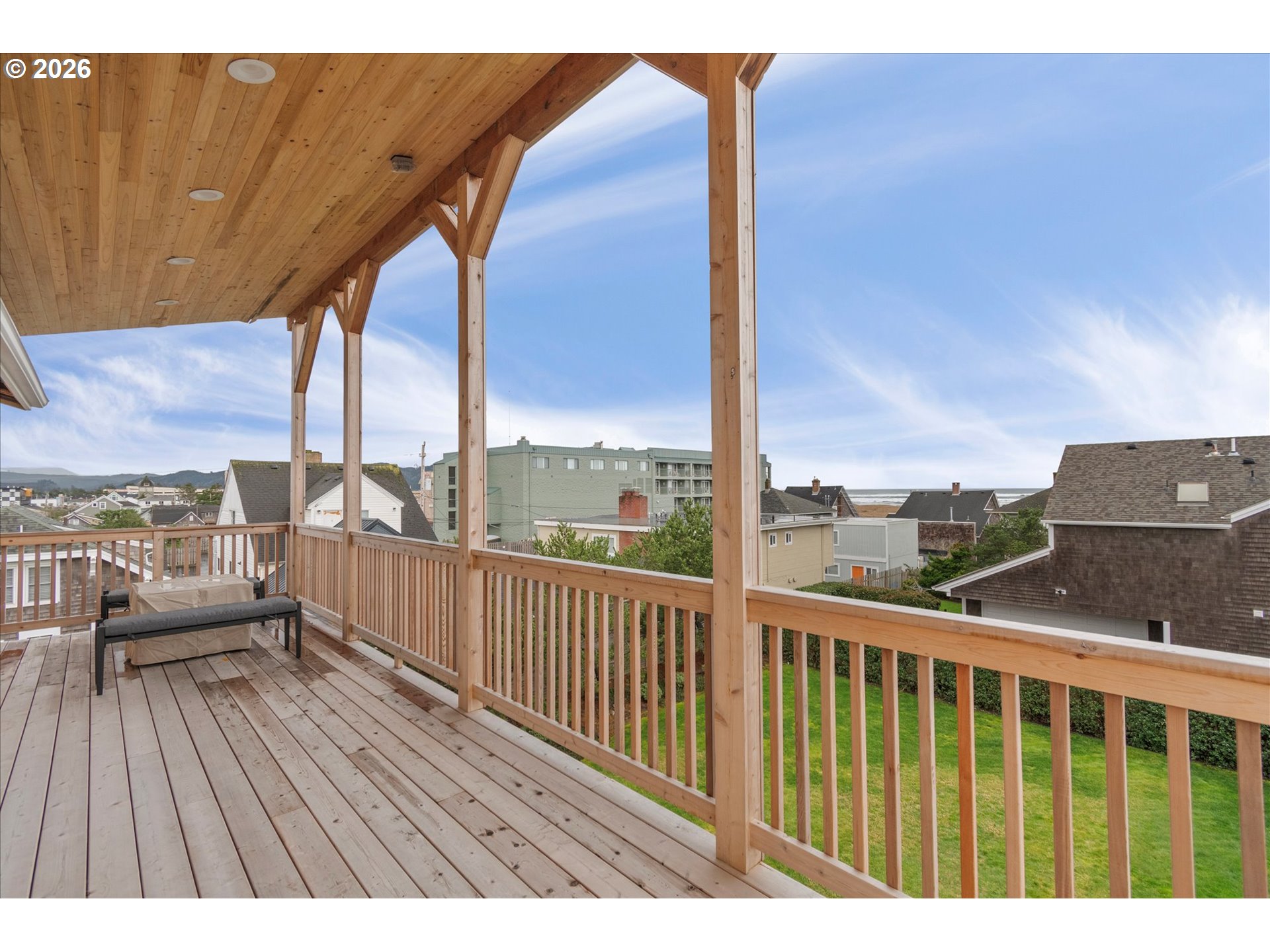 135 6th Avenue Seaside, OR 97138 - Photo 7 of 42