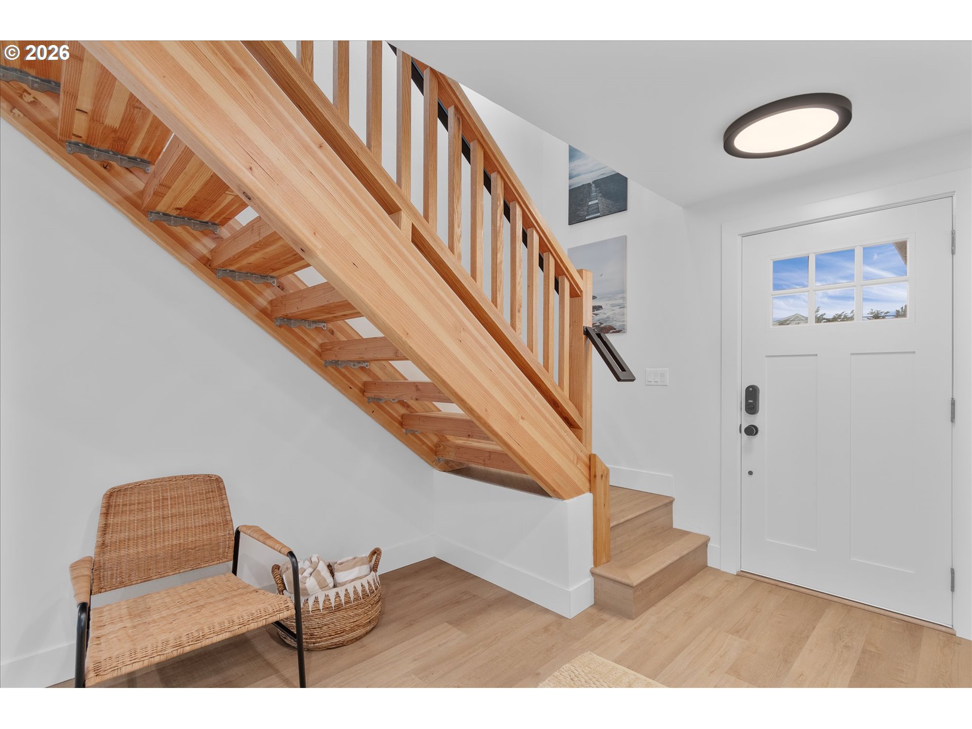 135 6th Avenue Seaside, OR 97138 - Photo 9 of 42