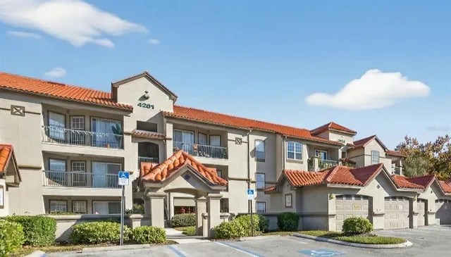 $225,000 | 4201 Woodstorks Walk Way, Unit 3109, Lutz, FL 33558