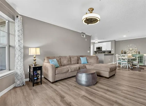 $215,000 | 4201 Woodstorks Walk Way, Unit 3109, Lutz, FL 33558