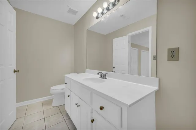 a view of a livingroom with a fireplace