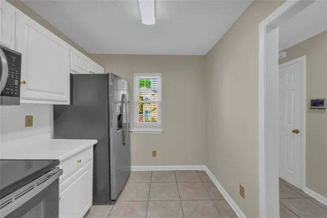 a view of empty room