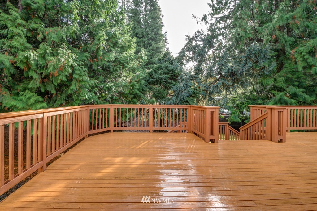 8530 184th Street Southwest Edmonds, WA 98026 - Photo 21 of 22 Gallery Image 21