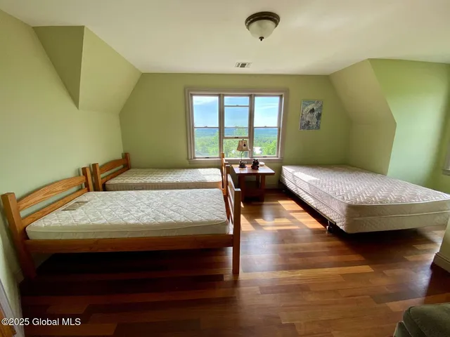 $1,099,000 | 122 County Route 360, Medusa, NY 12120