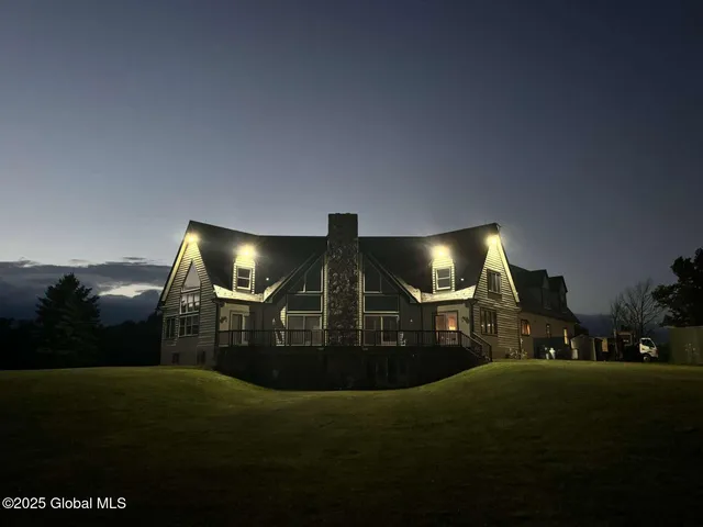 $1,099,000 | 122 County Route 360, Medusa, NY 12120