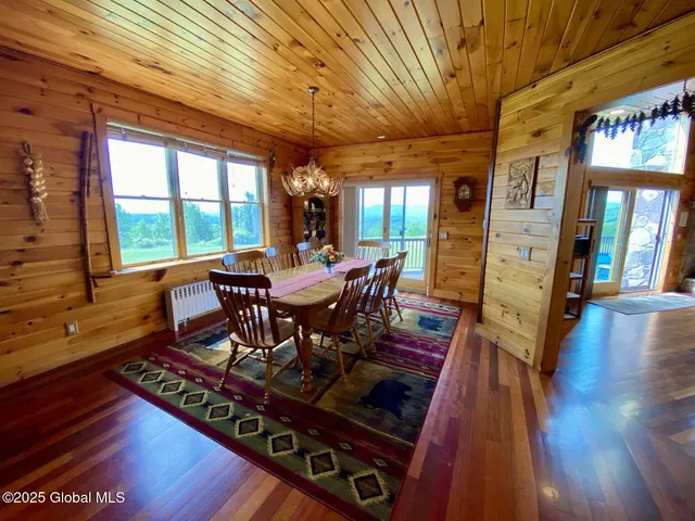 $1,099,000 | 122 County Route 360, Medusa, NY 12120