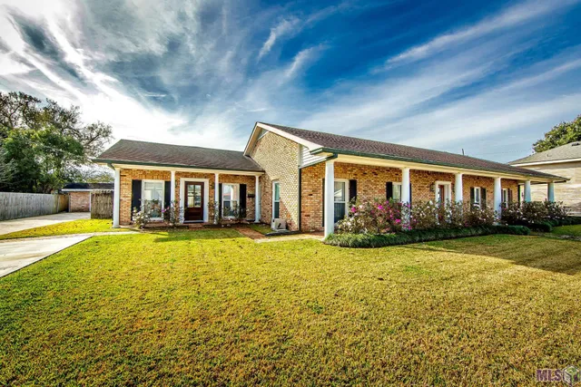 $299,000 | 121 2nd Street, Houma, LA 70364