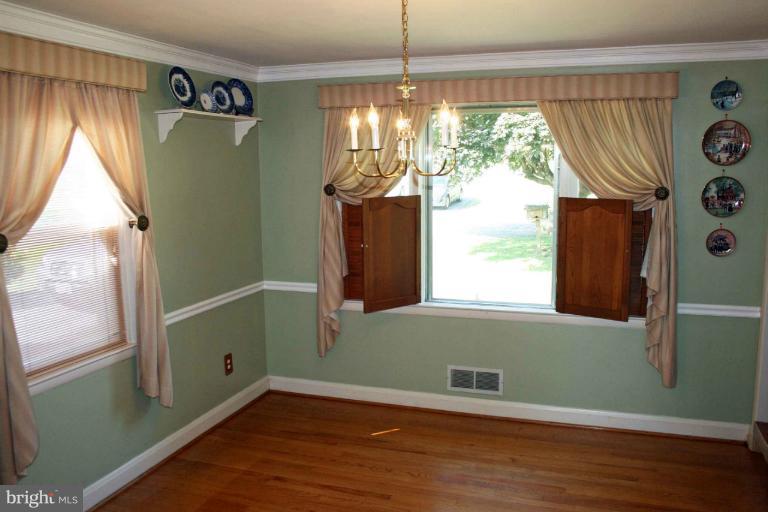 13323 Fork Road Baldwin, MD 21013 - Photo 14 of 30 Dining Room
