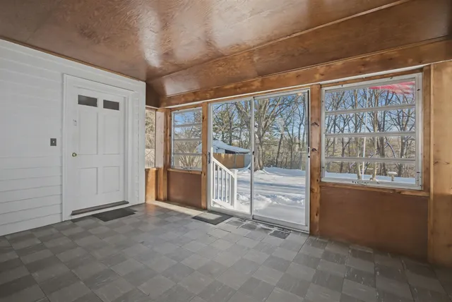 $399,900 | 259 St Marie Street, Manchester, NH 03102