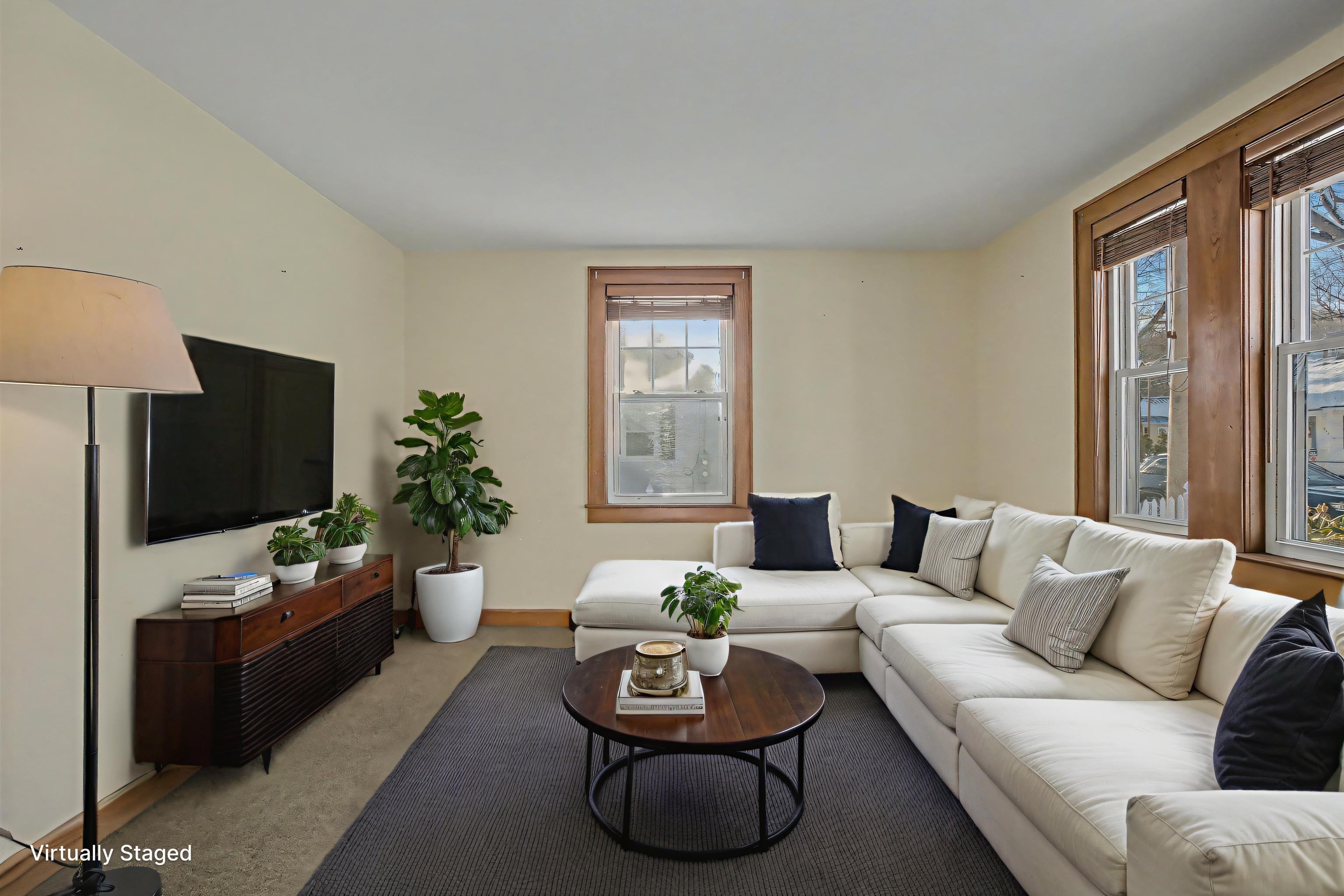 259 St Marie Street Manchester, NH 03102 - Photo 3 of 24