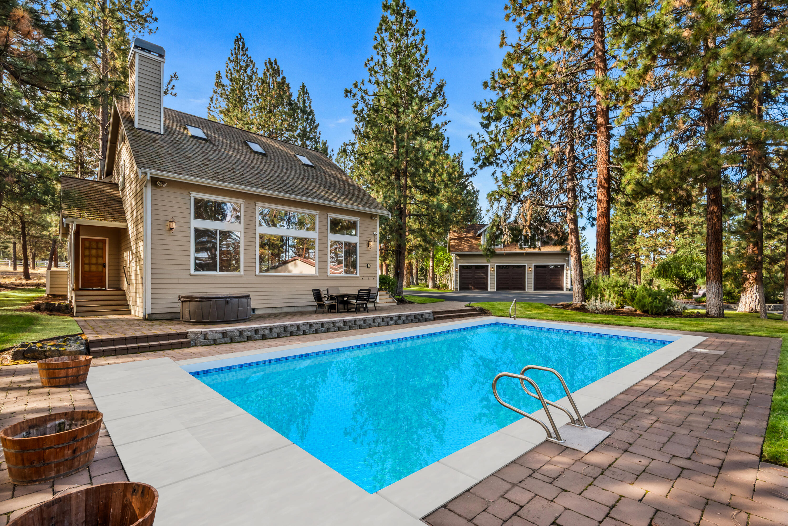69550 Deer Ridge Road Sisters, OR 97759 - Photo 53 of 69 48