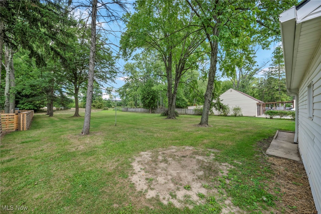 14301 Rockside Road Maple Heights, OH 44137 - Photo 7 of 41