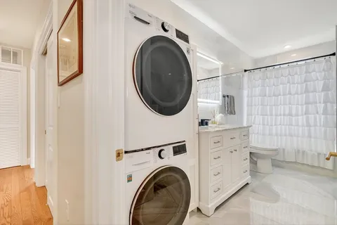 $559,900 | 35 Somerset Avenue, Unit 3, Winthrop, MA 02152