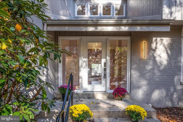 $1,395,000 | 3219 History Drive, Oakton, VA 22124