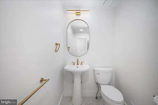 $1,395,000 | 3219 History Drive, Oakton, VA 22124