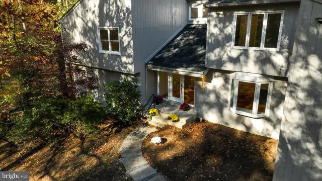 $1,395,000 | 3219 History Drive, Oakton, VA 22124