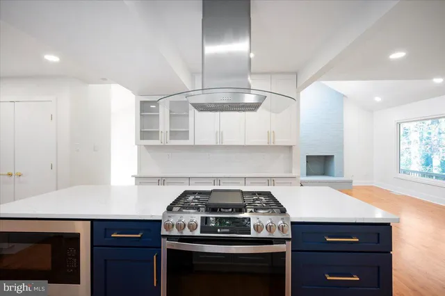 $1,395,000 | 3219 History Drive, Oakton, VA 22124