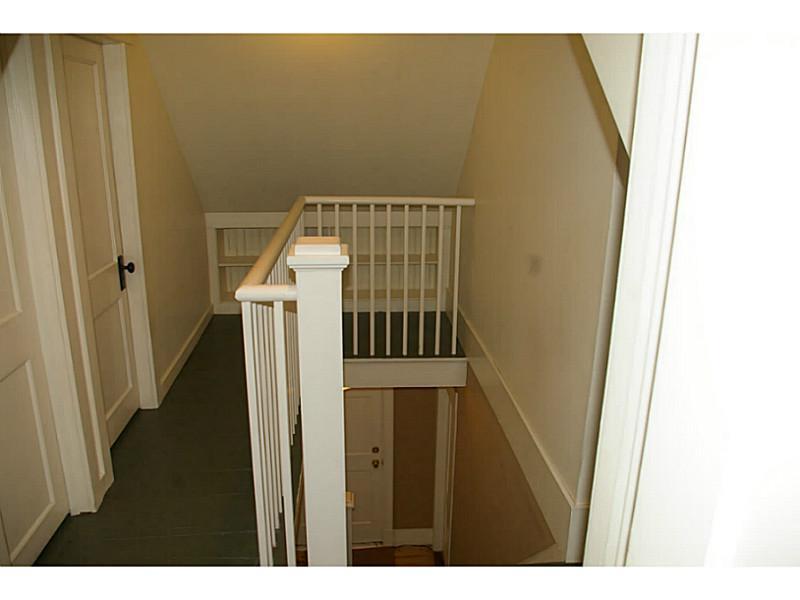 9 Salt Pond Road Friendship, ME 04547 - Photo 14 of 24 Foyer. 2nd floor
