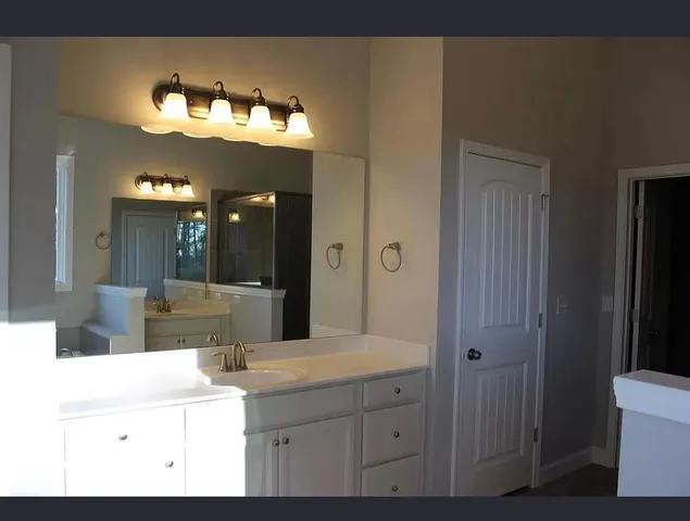 $3,950 | 428 Silver Brook Drive, Woodstock, GA 30188