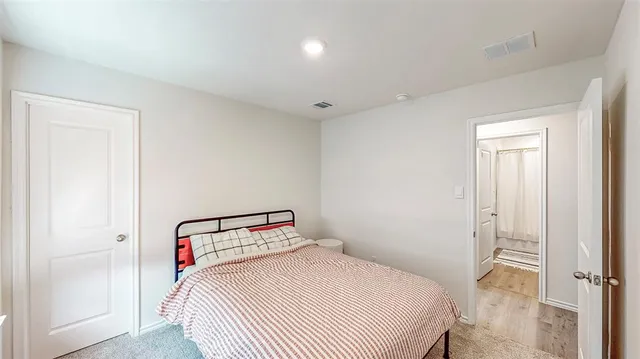 $249,900 | 603 E River, Chandler, TX 75758