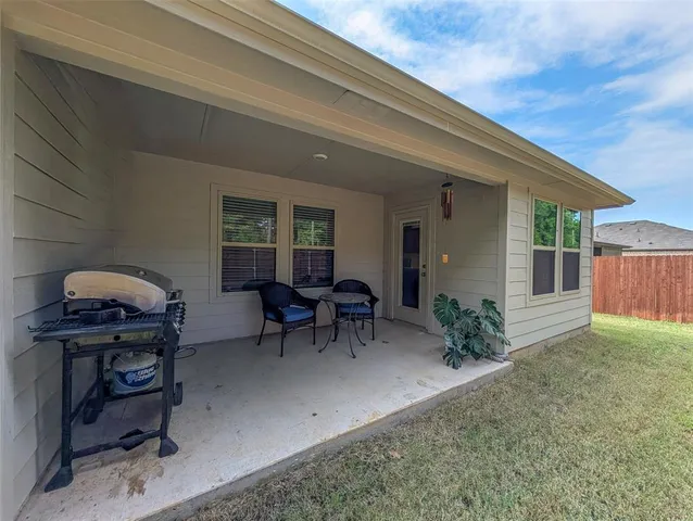 $249,900 | 603 E River, Chandler, TX 75758